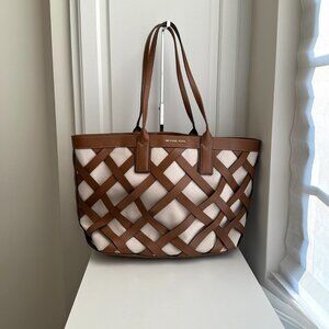 NWT Brand new Michael Kors Brown Tote